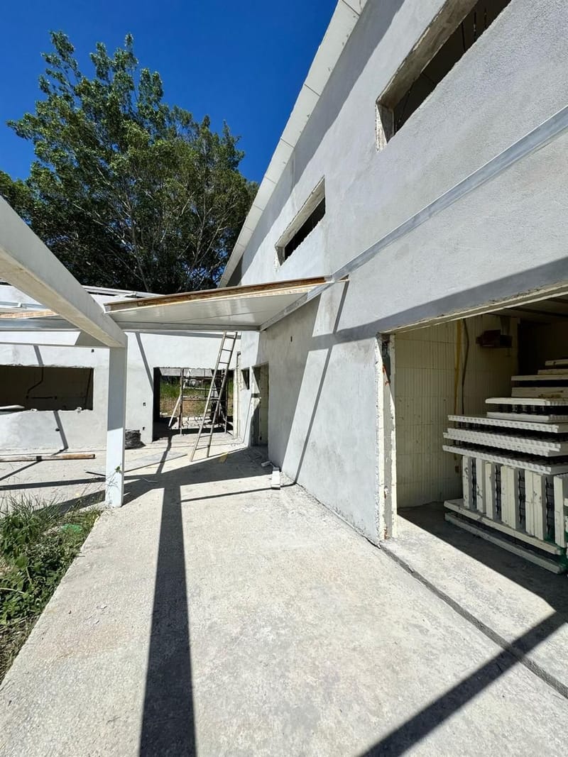 Obra em andamento no condomínio aeronáutico Ipuã