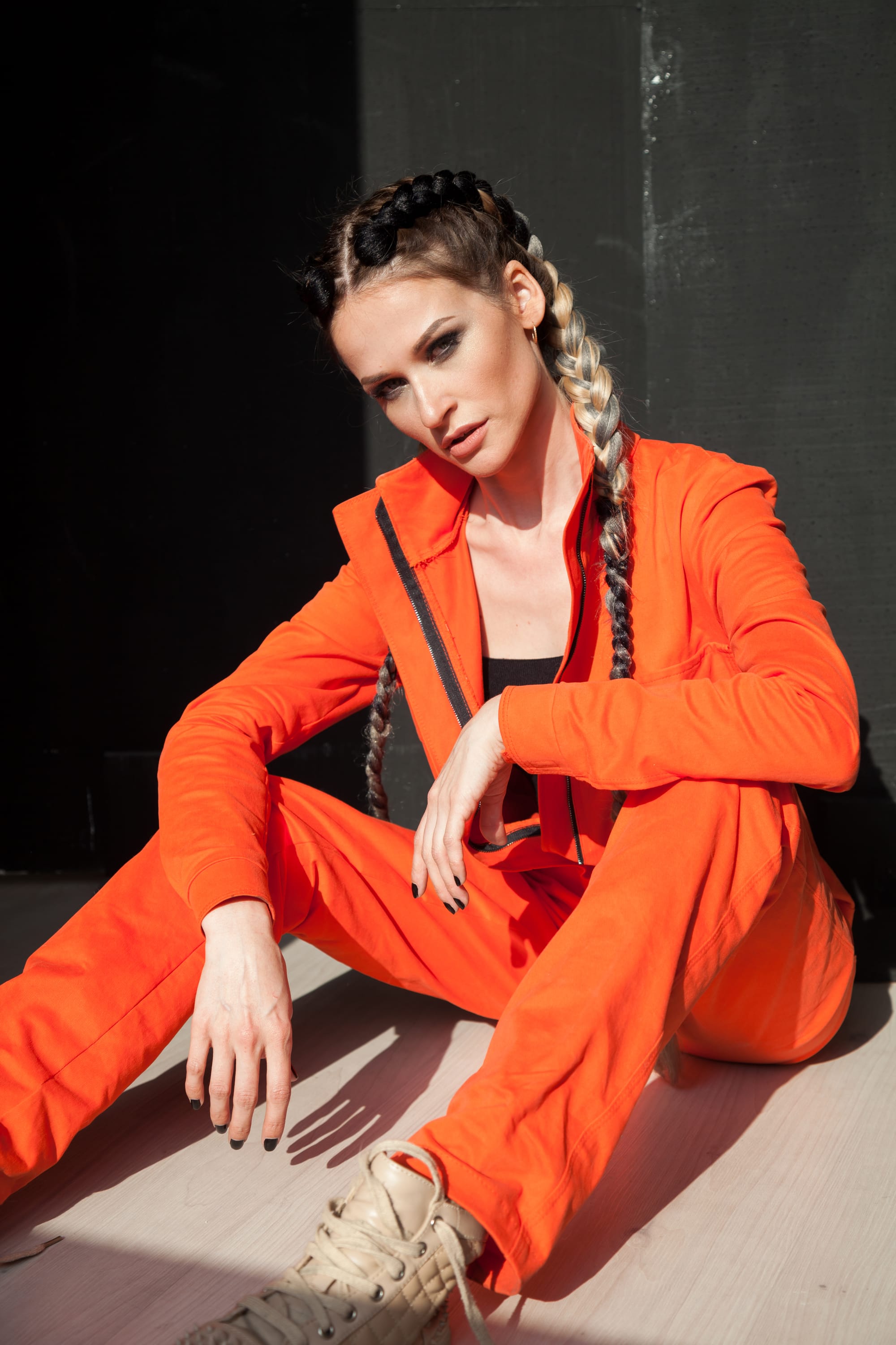 Як обрати жіночий спортивний костюм: повний гід 2026 року