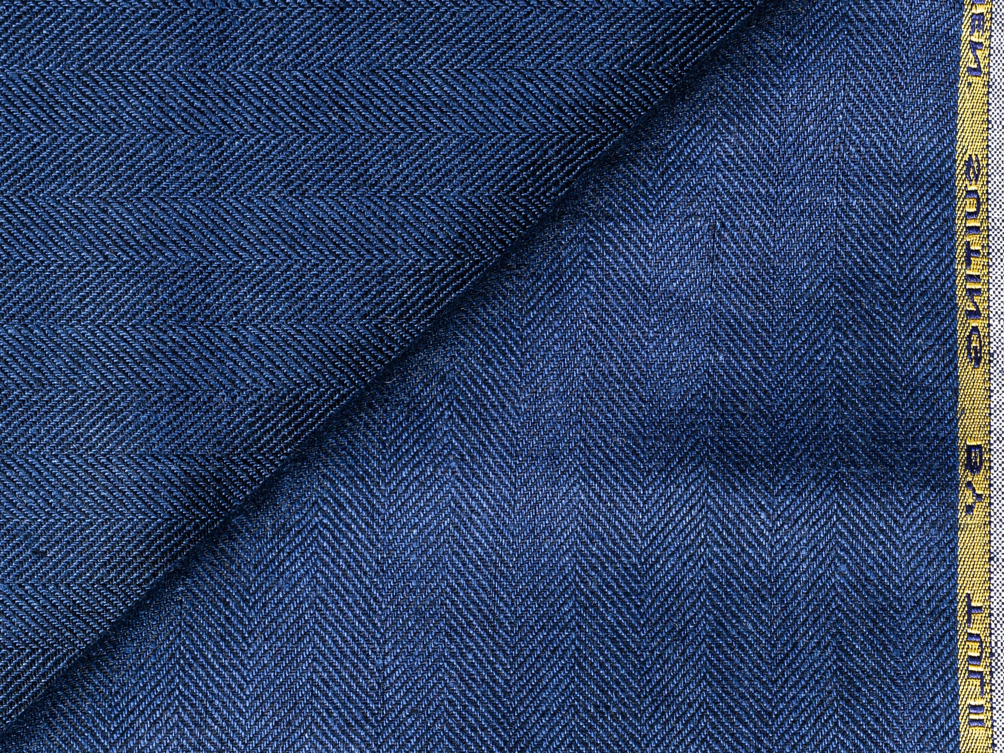 Tulii Linen - Giorgio Textile's Collection.
