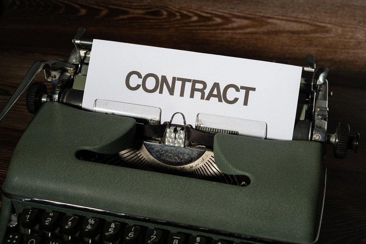 How to Draft Employment Contracts & Probation Clauses in Kenya