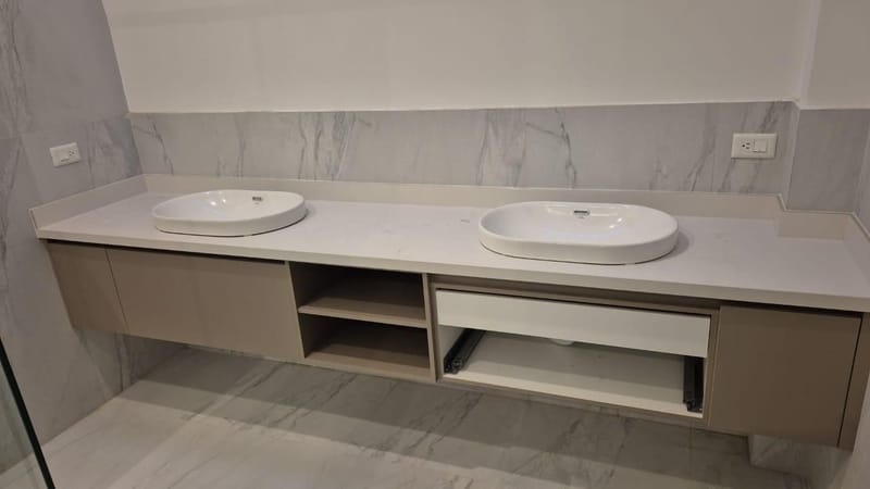 Acabados en Porcelanato