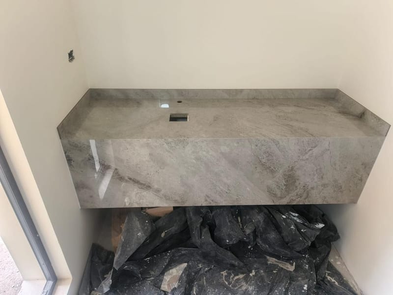 Acabados en Porcelanato