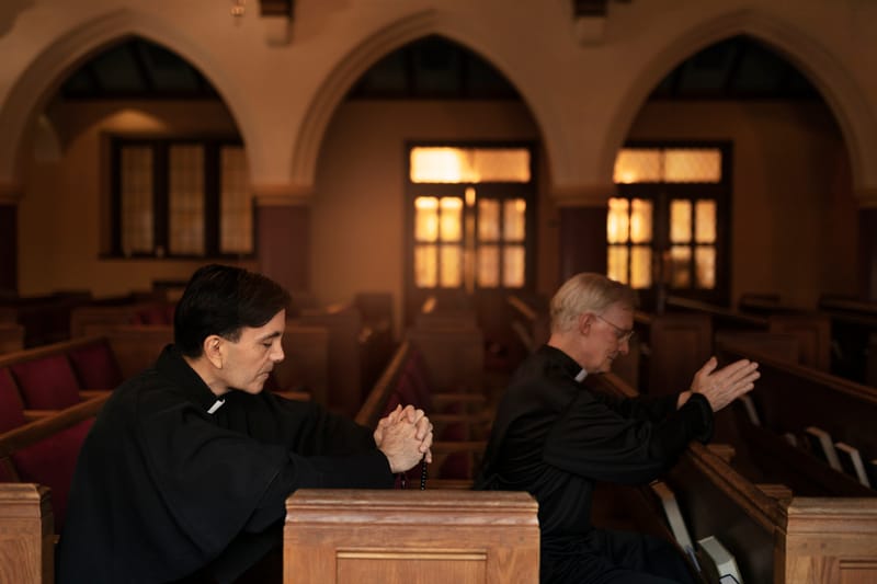 Know More About the Amazing Online Christian Ordination for Weddings