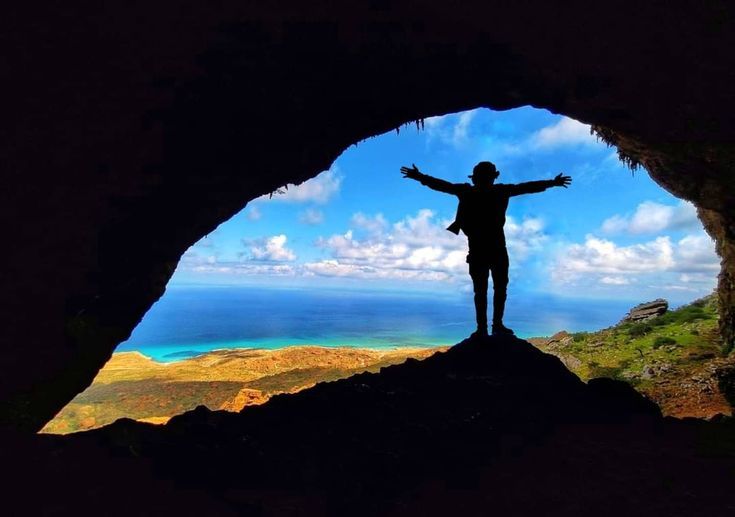 Day 5: Exploring the depths of "Hog" and the peaks of the sands