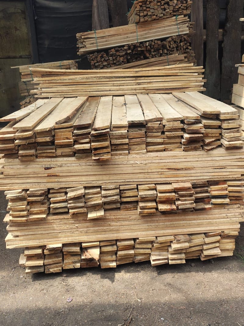 Tabla en eucalipto o pino