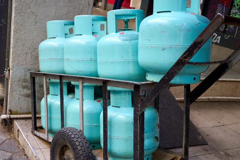 Automotive Gas Supply &amp; Energy Support