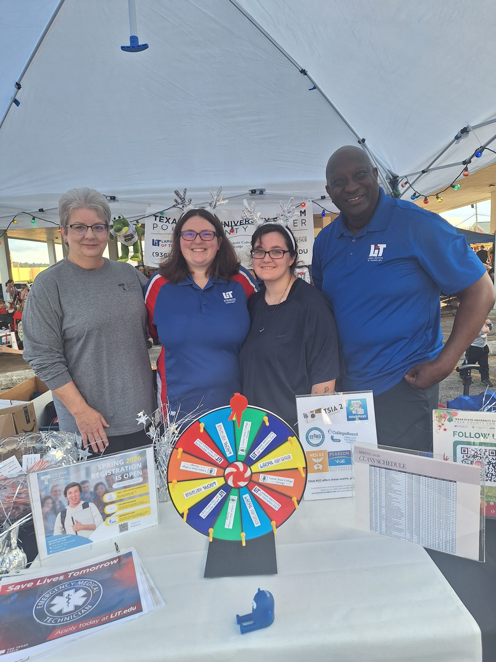 Livingston, Texas Xmas Event, December 2025 - Representing LIT