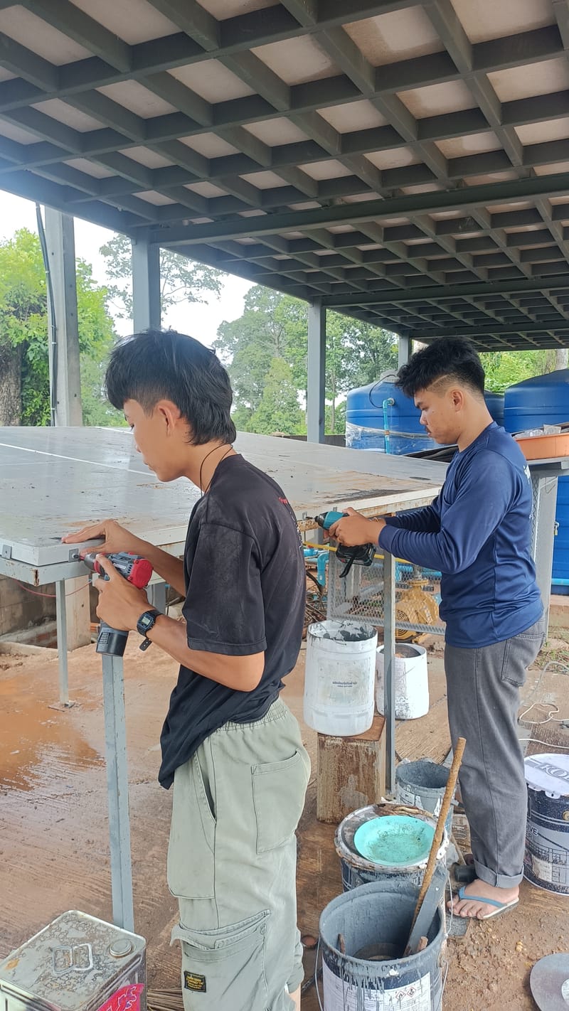 งานย้ายแผงโซล่าเซลล์และเพิ่มเติมติดตั้งระบบ Solar Pump สนามฟุตบอลACC 