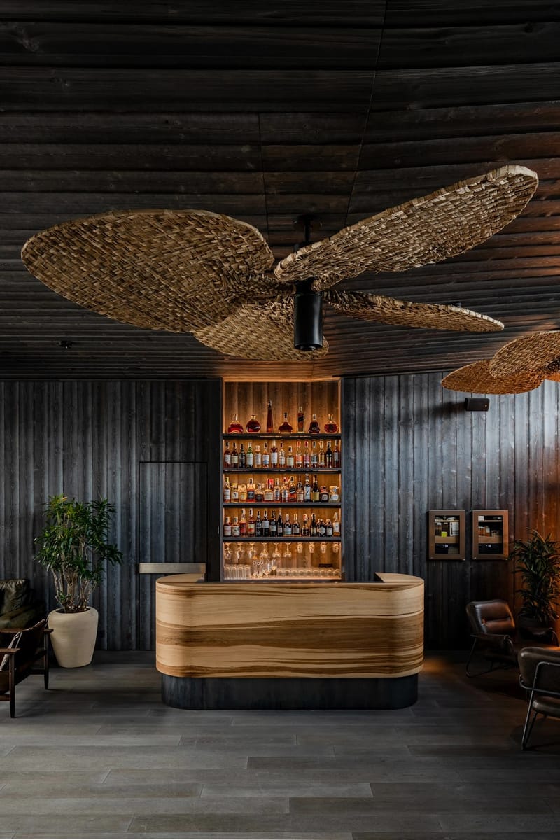 Members Lounge