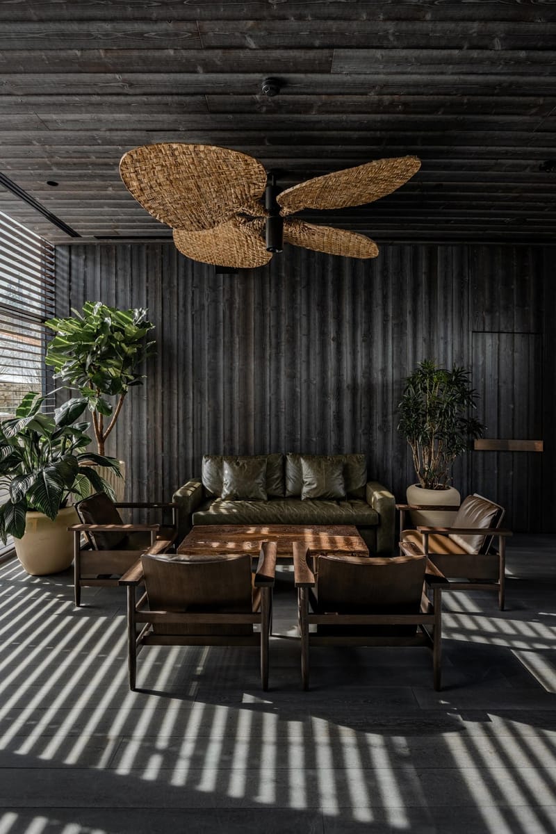 Members Lounge
