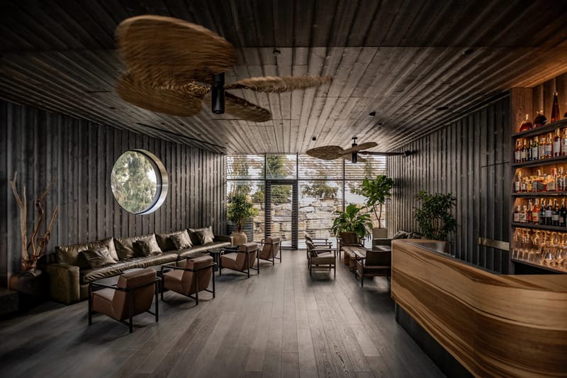 Members Lounge