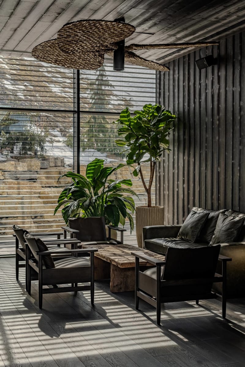 Members Lounge