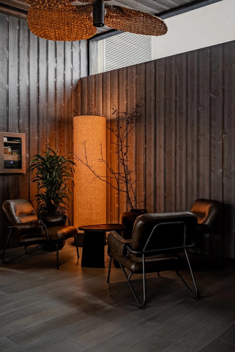 Members Lounge