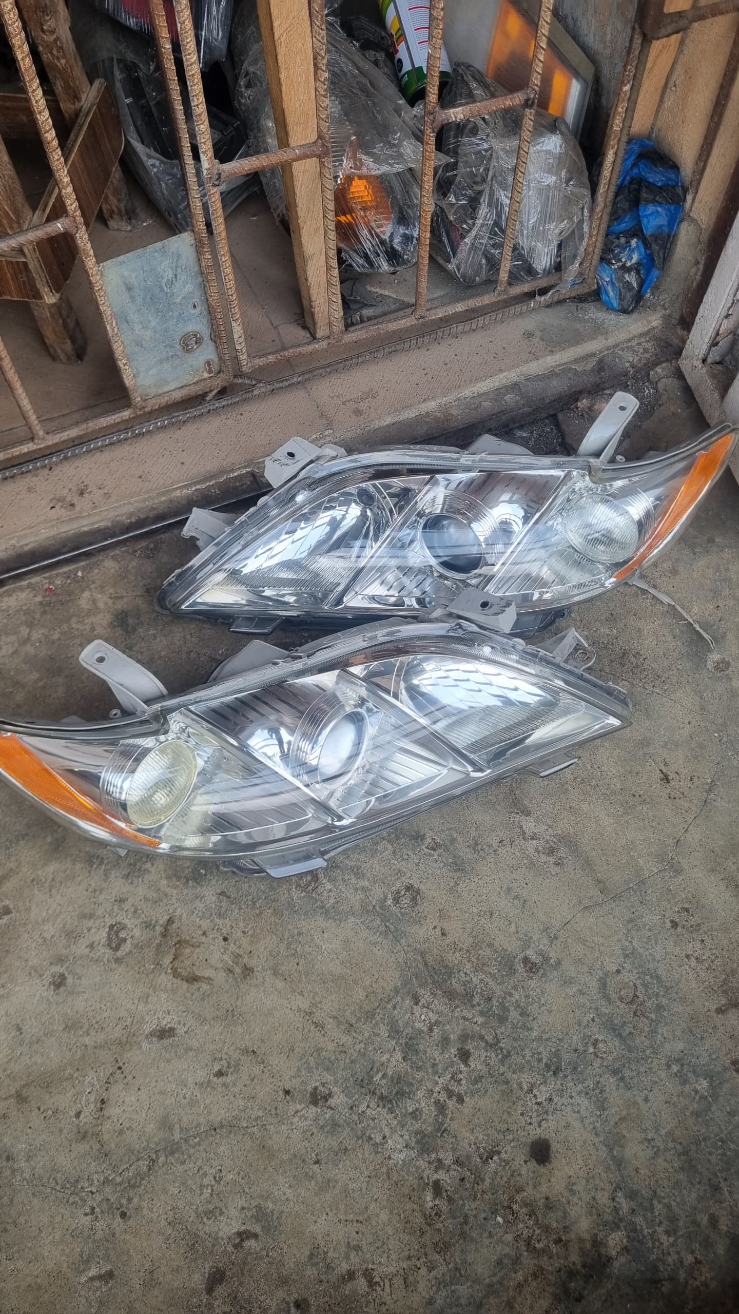 Headlight Toyota Camry 2008
