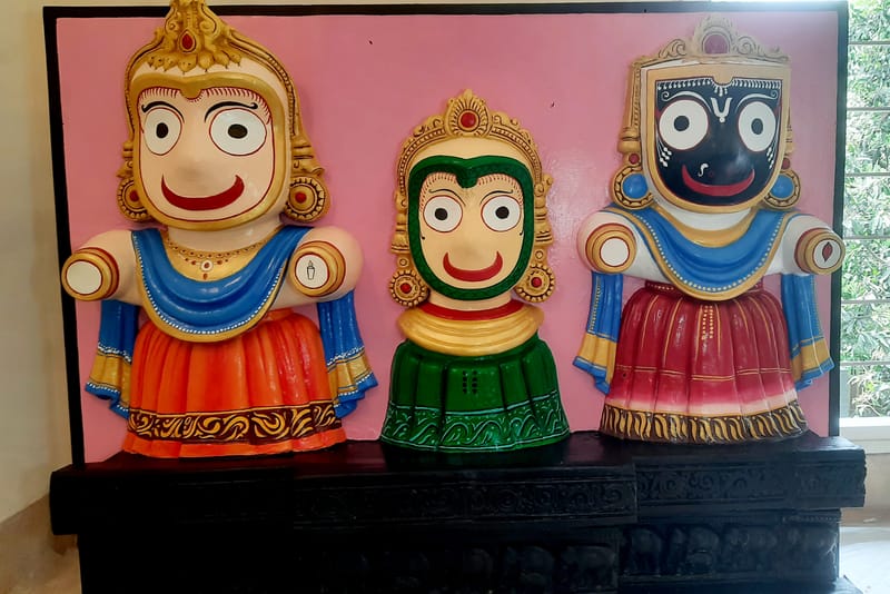 Woodan jagannath painting