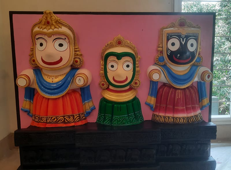 Woodan jagannath painting