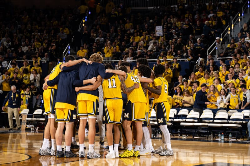 UM Hoops Overcomes Slow Start, Beats Northwestern 87-75