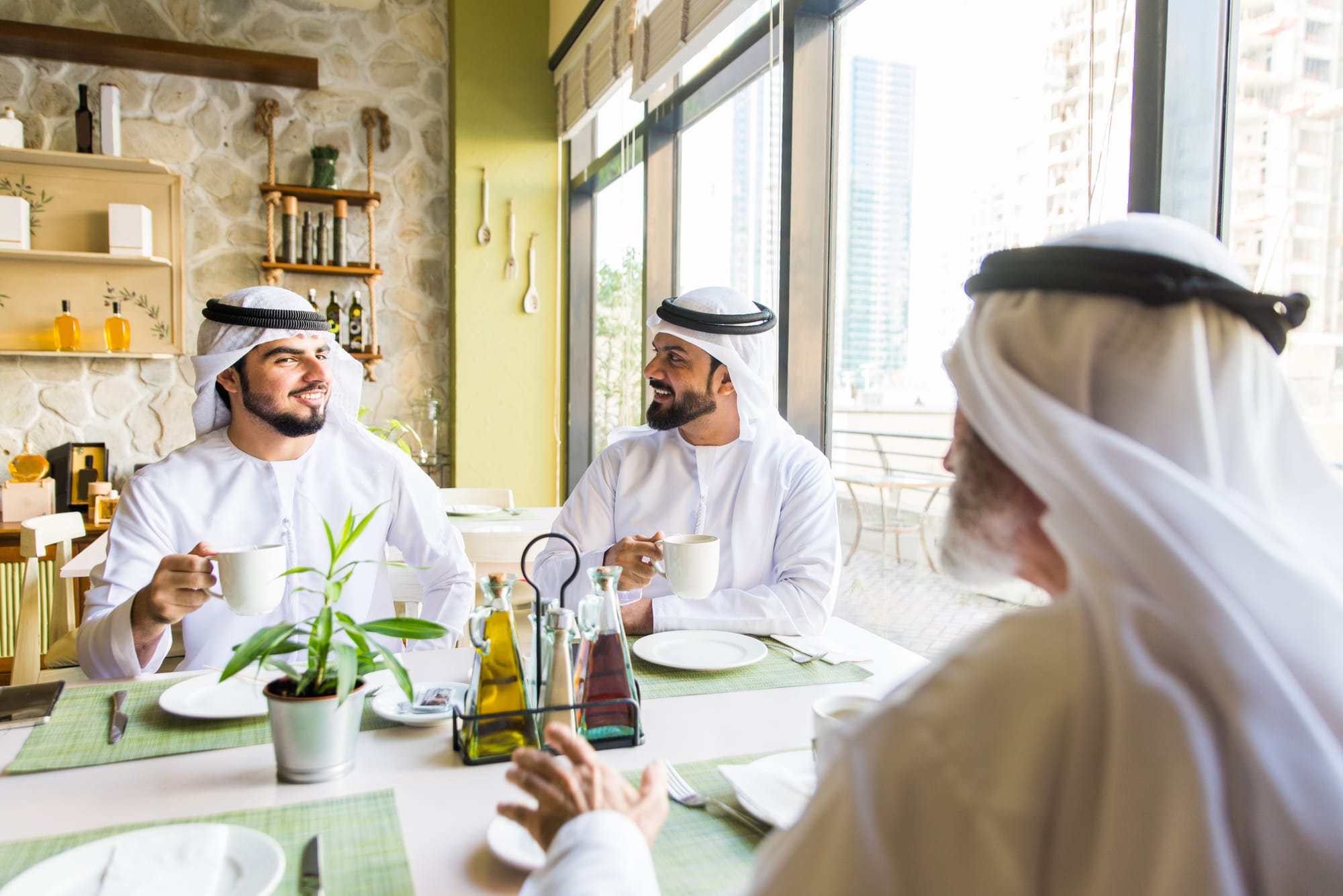 How People Eat in Qatar (And What It Means for Your Restaurant)