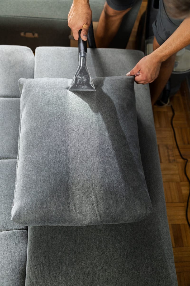 تنظيف المجالس والكنب