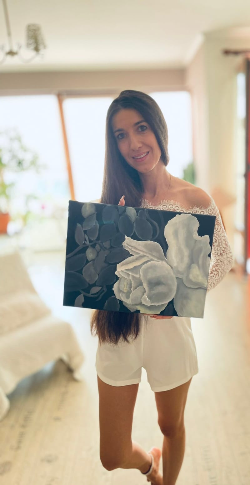 White rose monochromatic