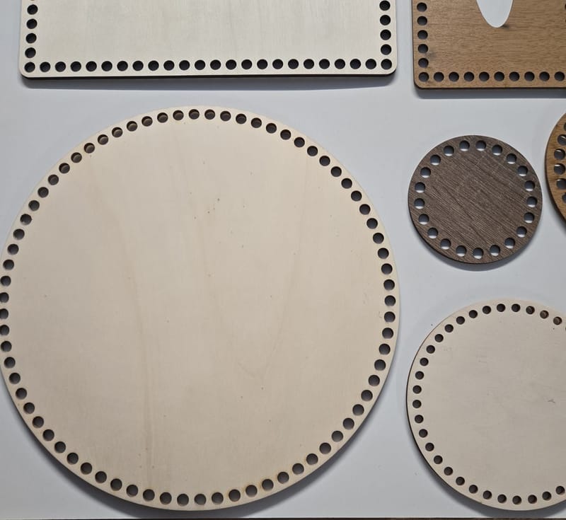 dna a víka na hačkování 