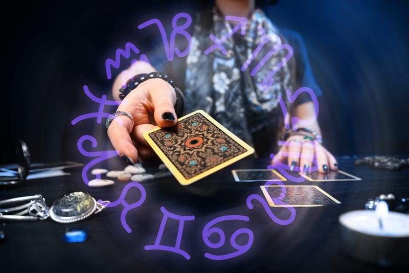 Las principales ventajas de tener un sitio web en el ámbito esotérico