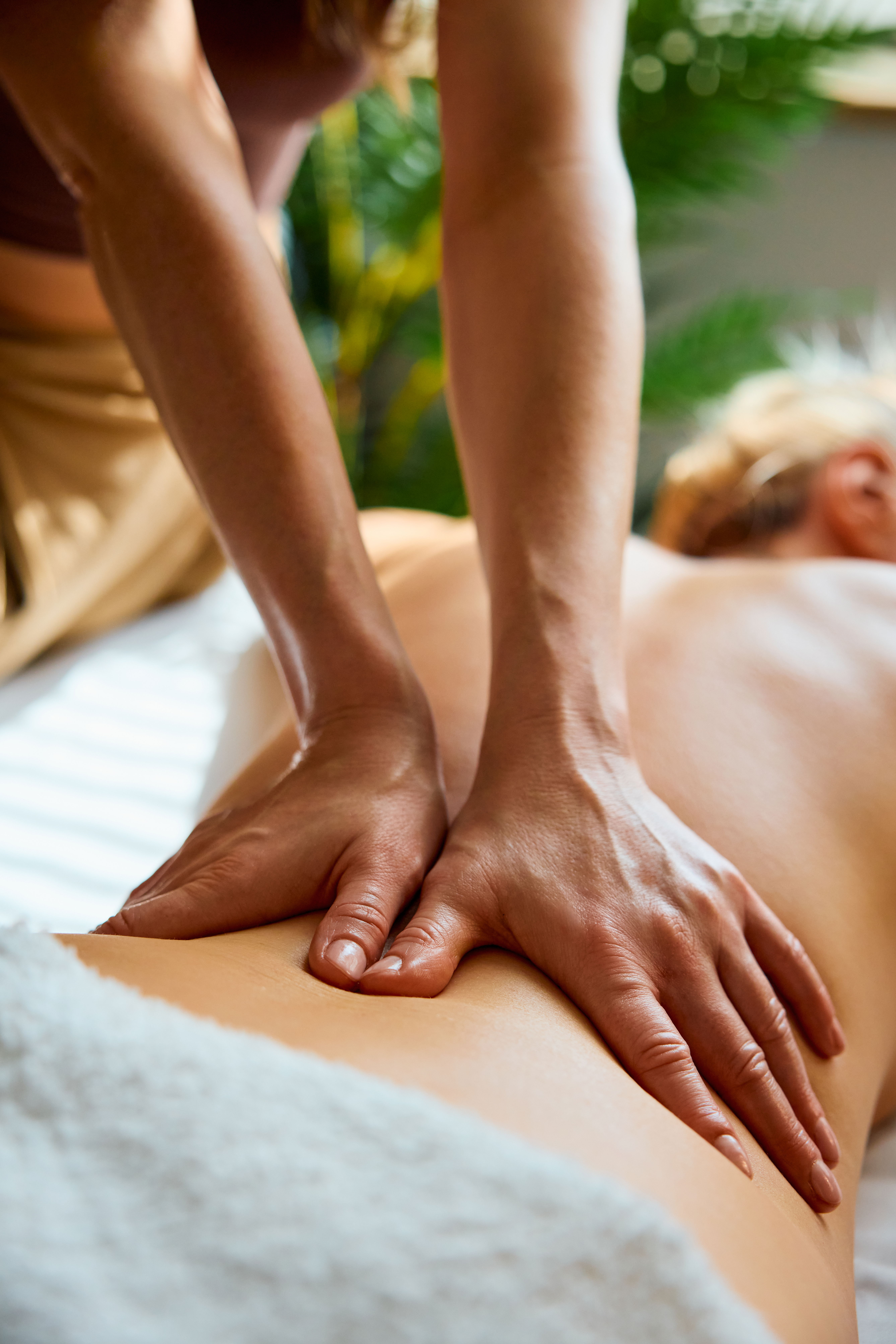 Luxury Spa & Body Massage Near Dum Dum Road