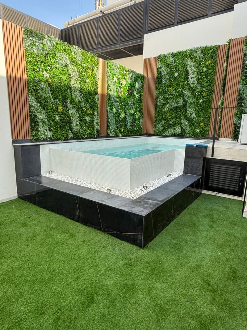 The 365-Day Green: A DreamyDwell Signature Project" 