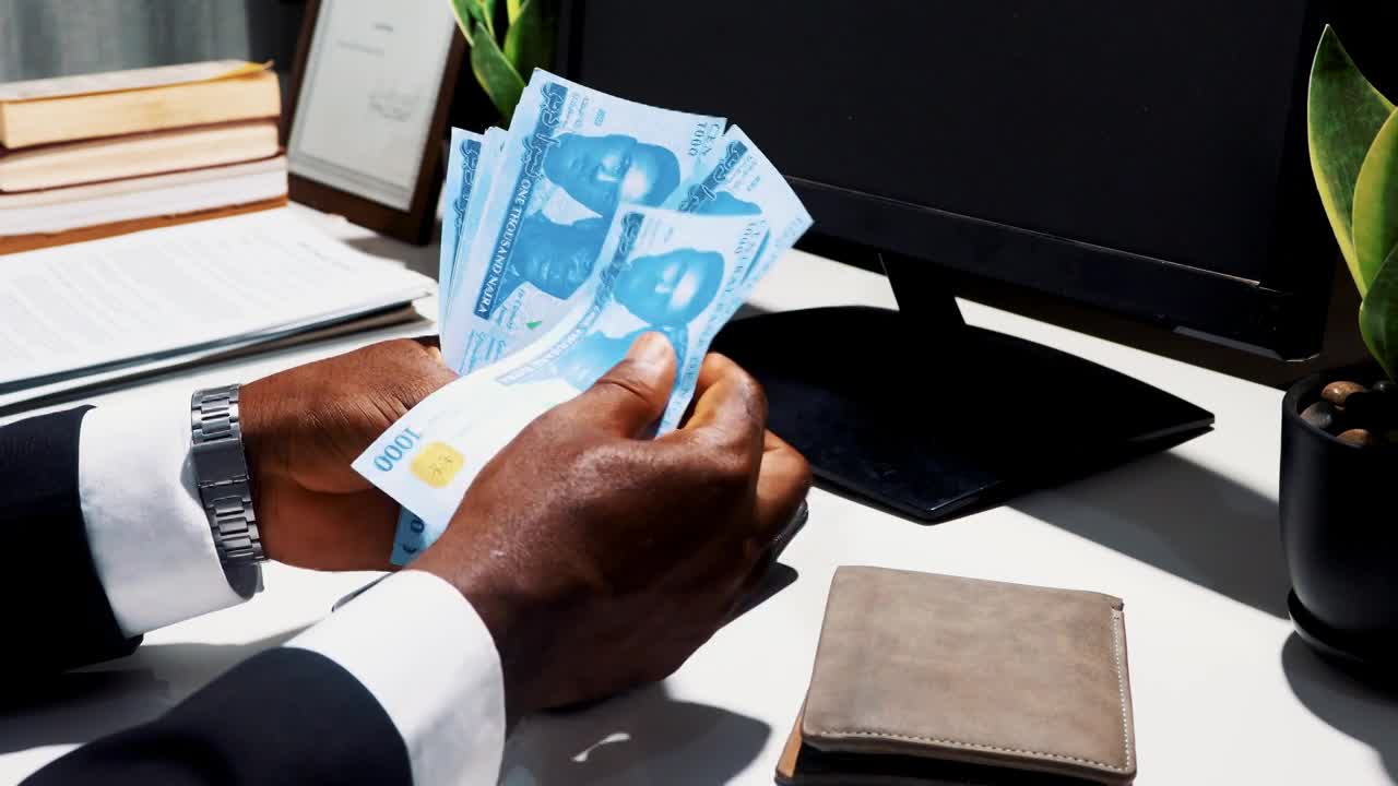 Periodic payment cards