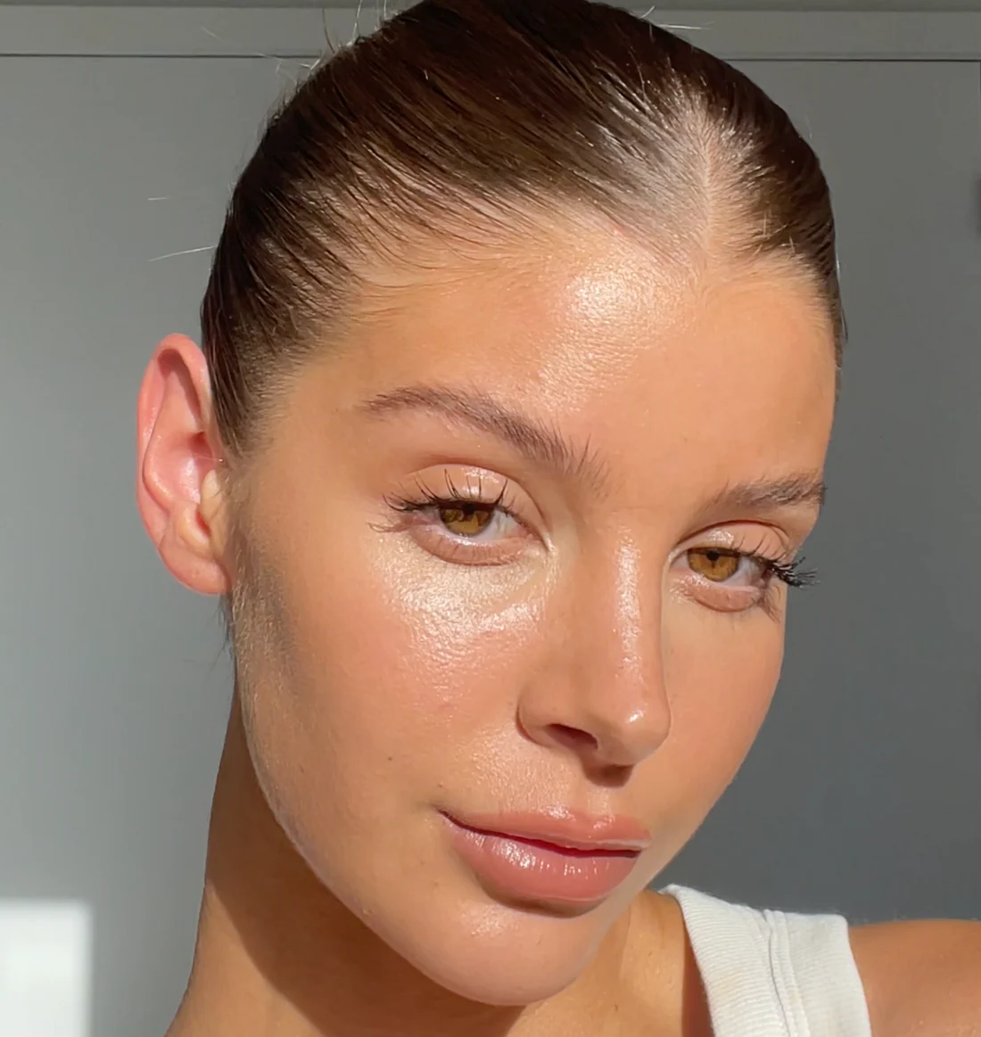 NO-MAKEUP make-up look