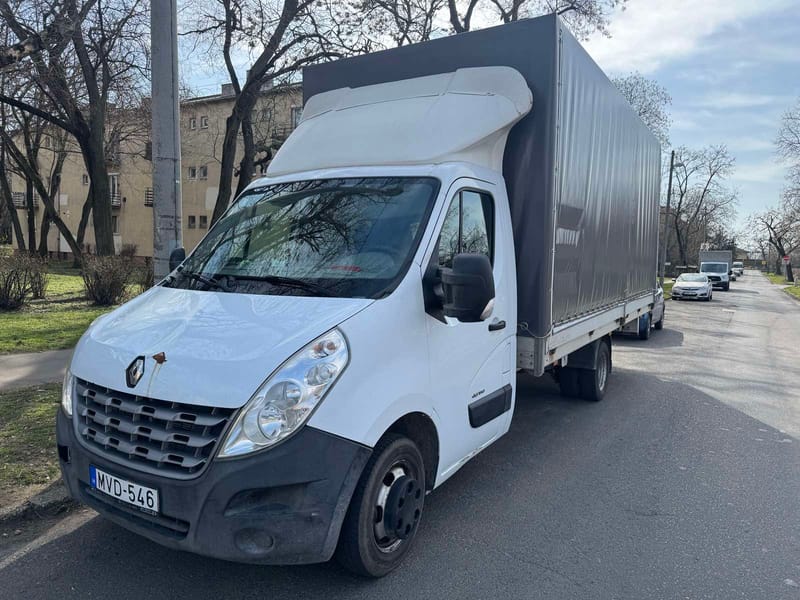 RENAULT Trafic 5,2m plató, magasított ponyva, duplakerekes