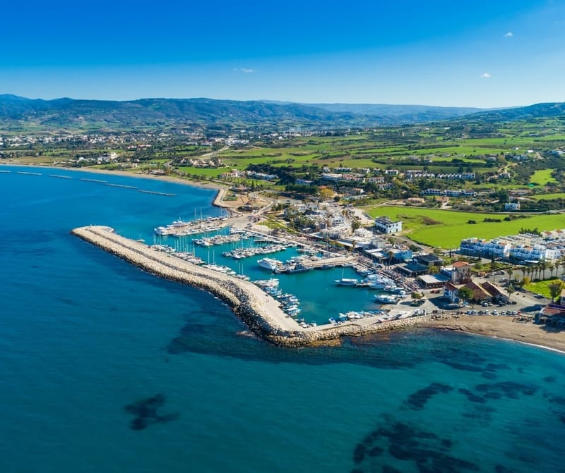 העברות וימי טיול בקפריסין