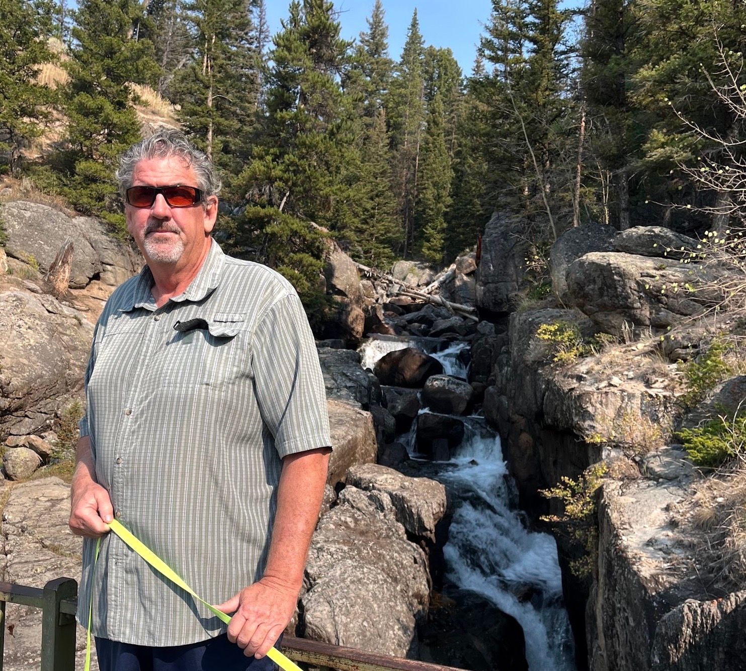 Paul Favret: Petroleum Engineering Management Expert