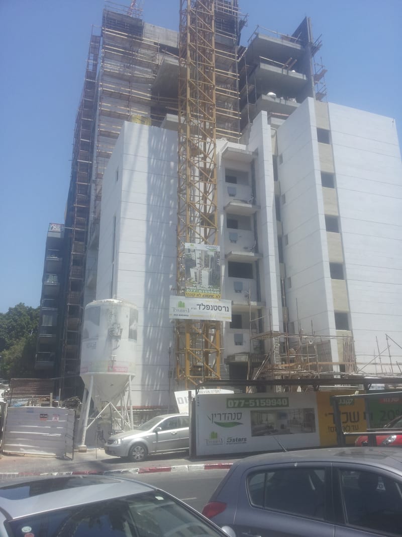 מזמין העבודה: גרסטנפלד חברה להשקעות ובנין בע"מ.