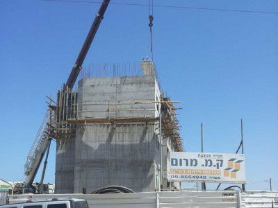 מזמין העבודה: גל חי.