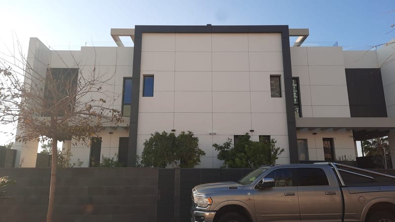 מזמין העבודה: שלמה פרישמן ואבנר שמר.