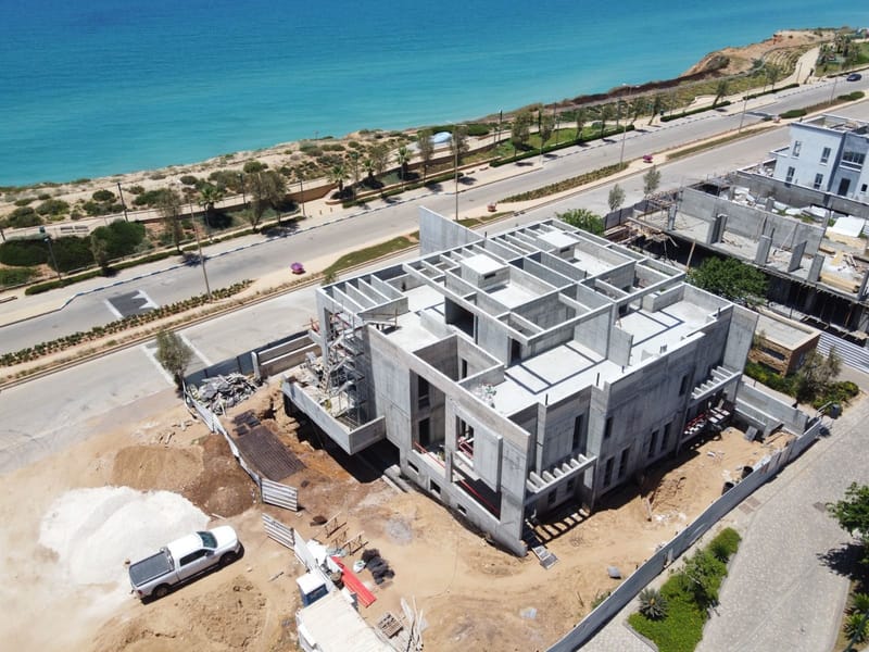 מזמין העבודה: שלמה פרישמן ואבנר שמר.