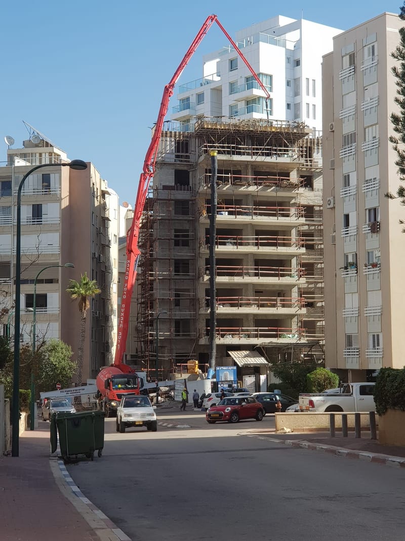 מזמין העבודה: קבוצת רכישה