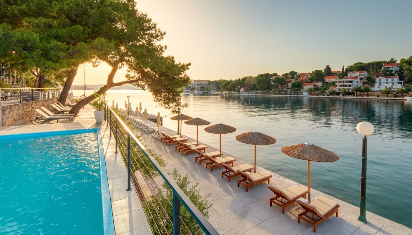 Venue, RSVP & Dresscode