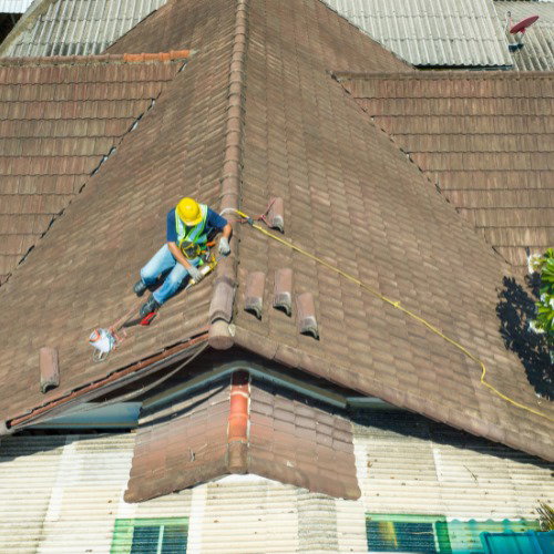 Protecting Homes Through Smart, Seasonal Roofing Strategies