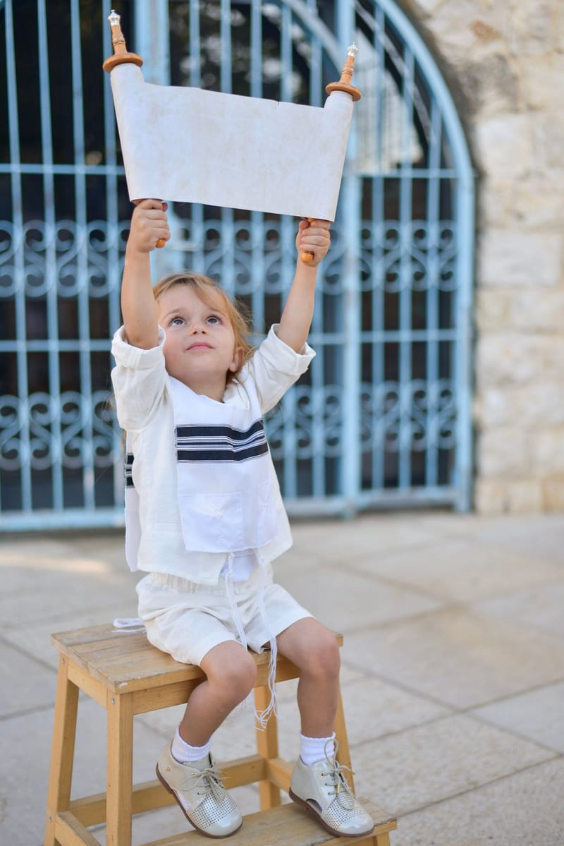 רגעים אחרונים לפני שהופכים לגברים קטנים