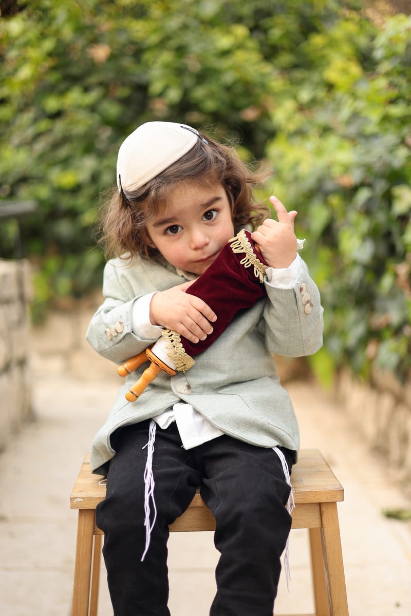 רגעים אחרונים לפני שהופכים לגברים קטנים