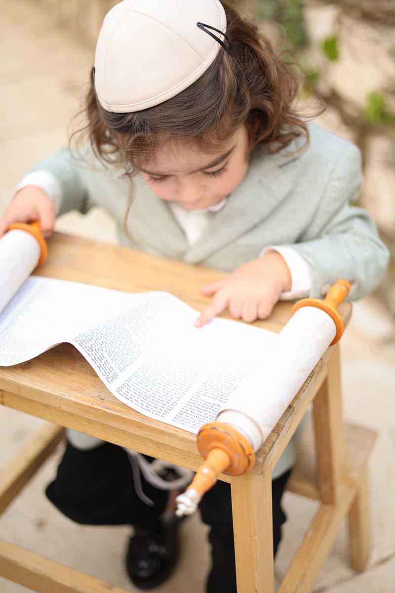 רגעים אחרונים לפני שהופכים לגברים קטנים