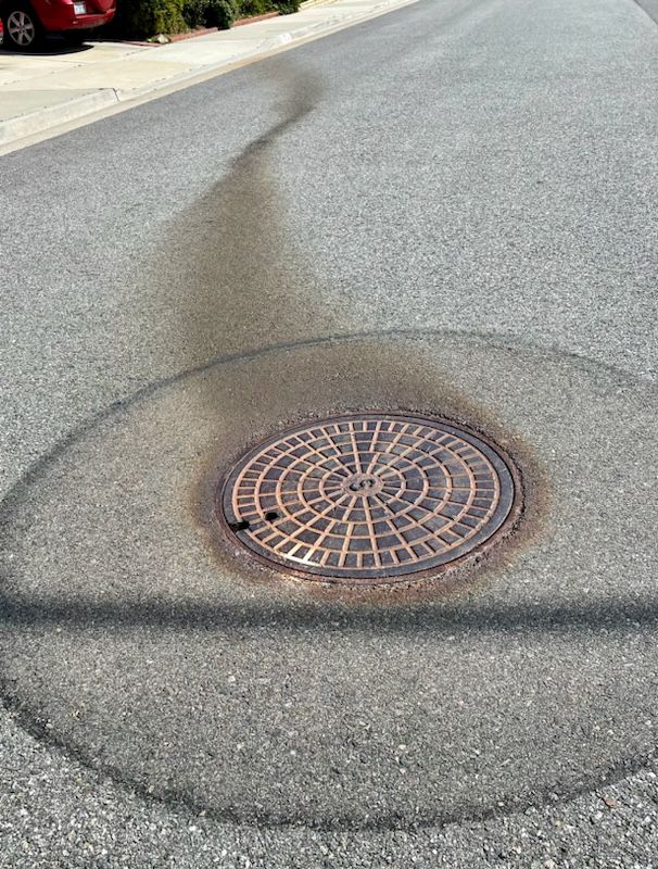 Sewer Manhole Rusting