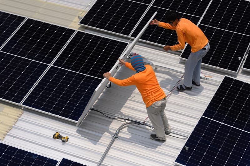 SOLAR LNSTALLATION