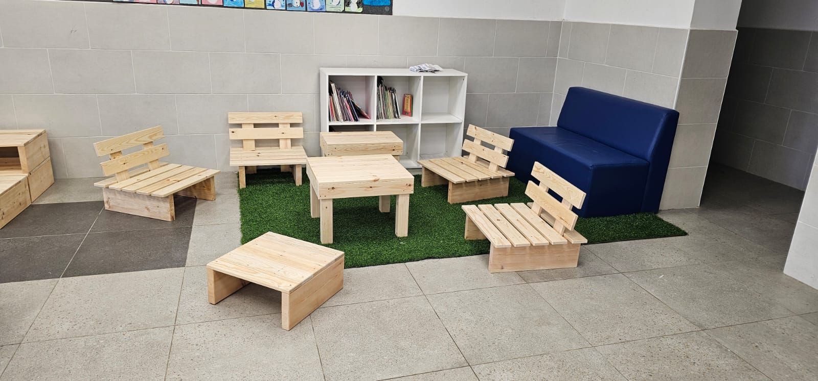 פינות ישיבה מעץ