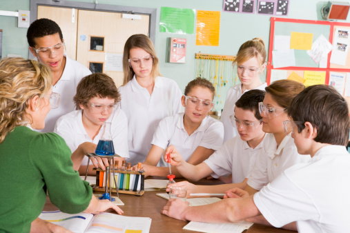 INTERRDISCIPLINARNOST I NJEZINA ULOGA U RAZVOJU DJECE S
TEŠKOĆAMA U RAZVOJU I OSOBA S INVALIDITETOM