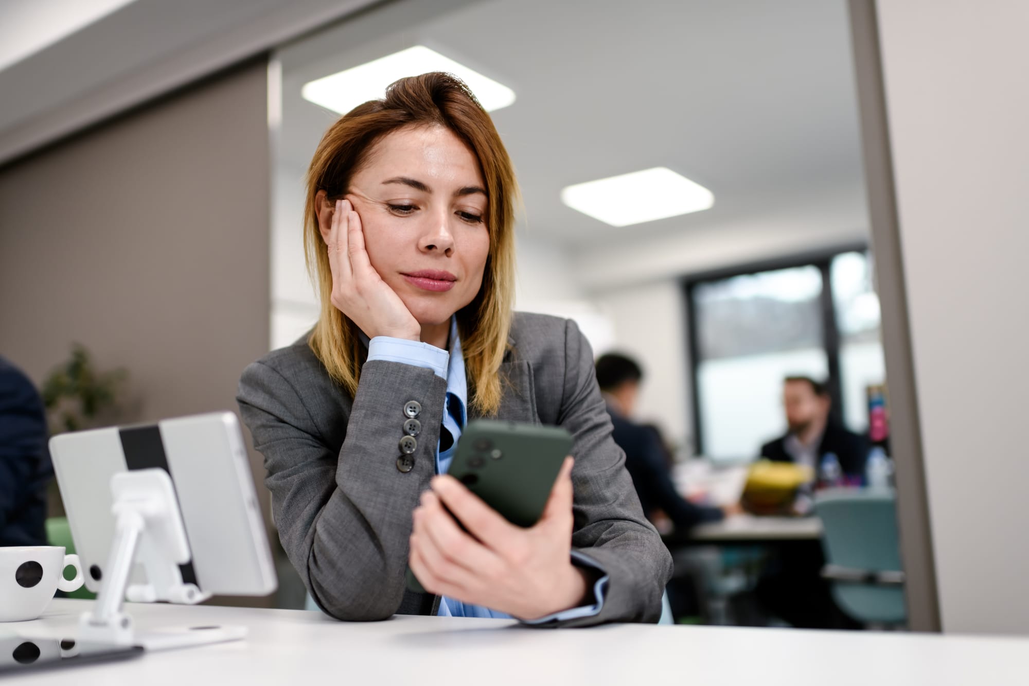 NEAŽURNOST I NEMAR DJELATNIKA ZAVODA ZA ZAPOŠLJAVANJE PREMA OSOBAMA S INVALIDITETOM - SKRIVENA PREPREKA PREMA INTEGRACIJI U DRUŠTVU