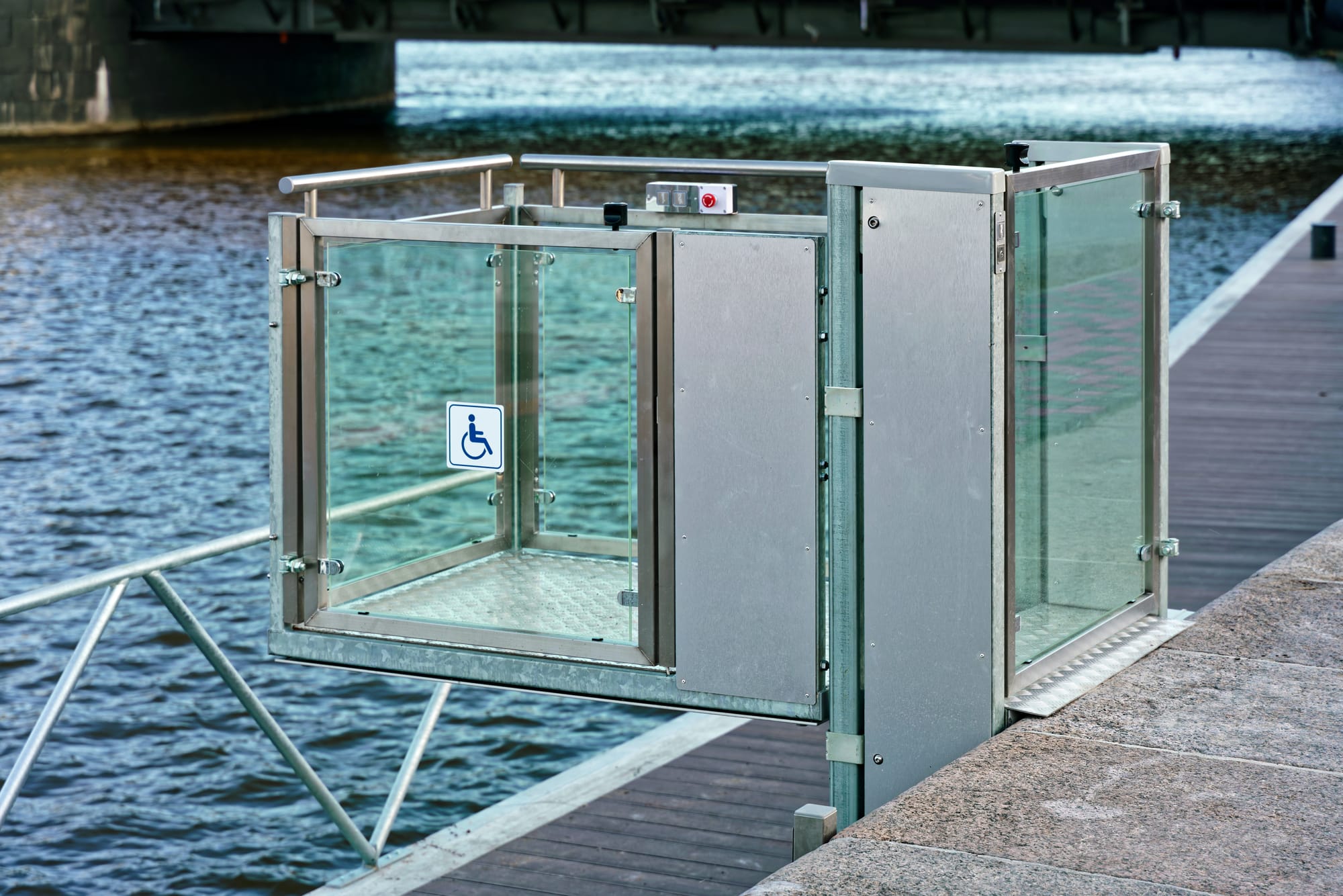PLAŽE I OBJEKTI PRILAGOĐENI ZA OSOBE S INVALIDITETOM