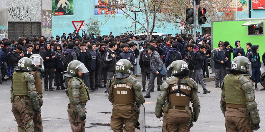 El análisis del acontecimiento crisis del Instituto Nacional en la prensa escrita